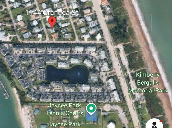 1144 Granada St, Fort Pierce, FL 34949