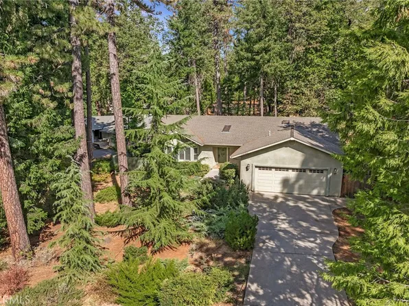 14642 Bridgeport Cir, Magalia, CA 95954