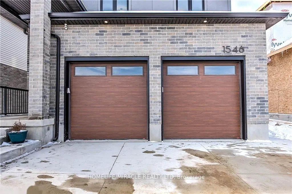 4 bed, $3,299 — Photo 4