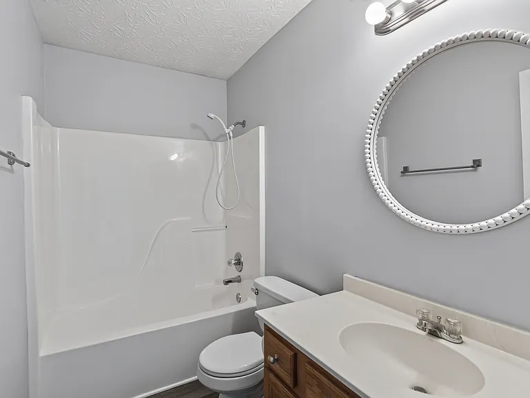 113 Westchester Dr — Photo 20