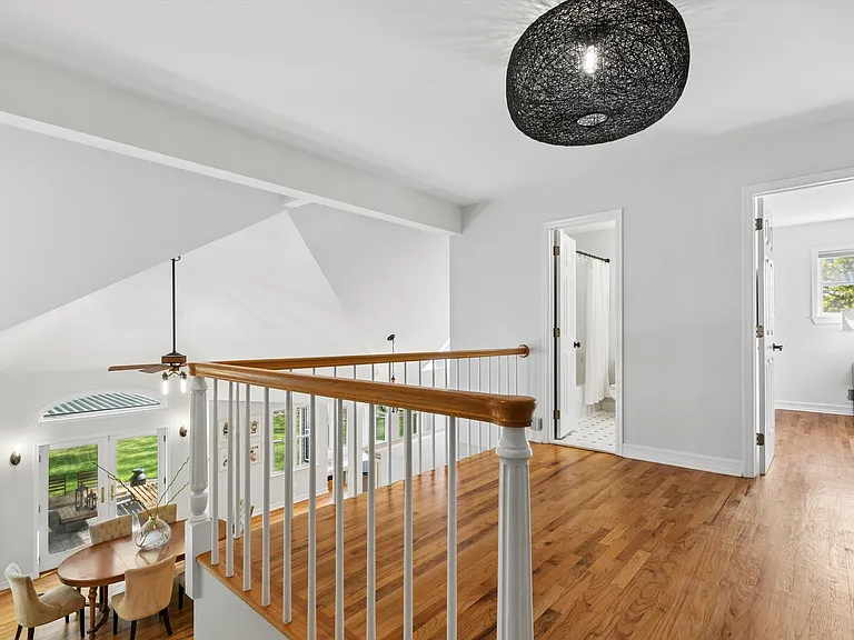 2 Red Creek Cir — Photo 22