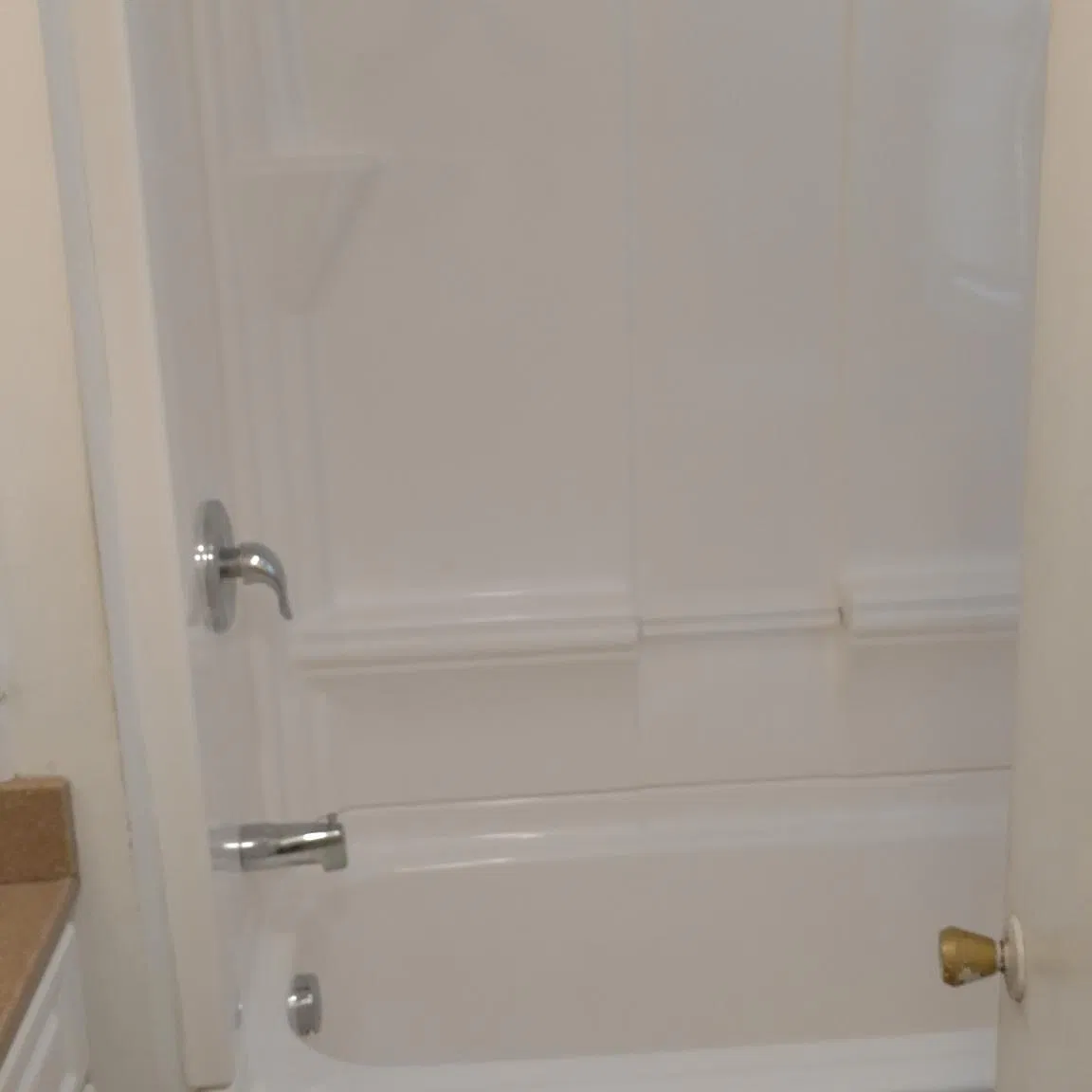 1 bed, 928 sqft, $1,275 — Photo 4