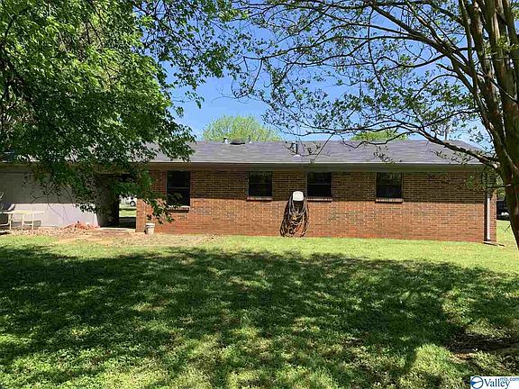 4th image of 128 Dudley Dr