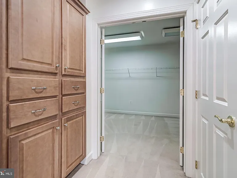 24909 Pinebrook Rd — Photo 17
