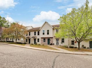 4171 Cj Cir SE, Prior Lake, MN 55372