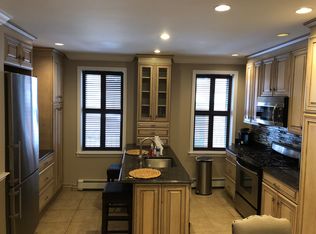 29 Clark St APT 1, Boston, MA 02109