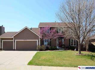 5704 S 176th St, Omaha, NE 68135