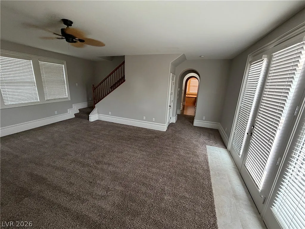 4 bed, 5.0 bath, 4408 sqft, $3,636 — Photo 3