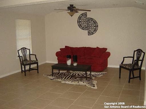 4th image of 2931 WOODCLIFFE DR