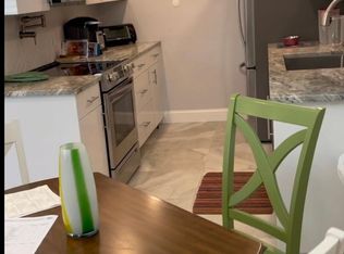 1605 Chesapeake Ave APT 4, Naples, FL 34102