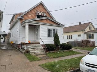 31 Ridge Park Ave, Buffalo, NY 14211