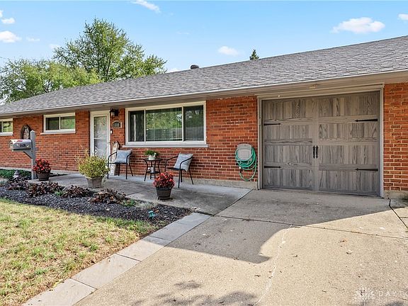 2nd image of 1608 Hillwood Dr