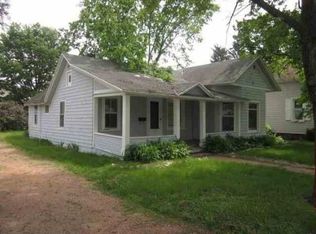 1717 Spruce St, Stevens Point, WI 54481