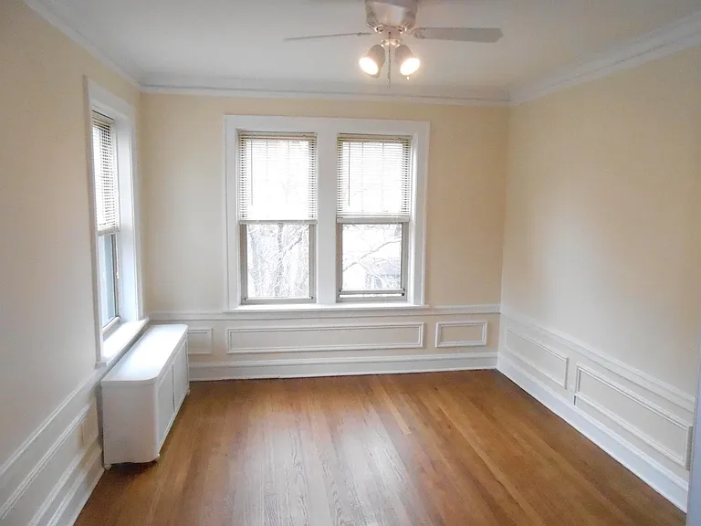 914 Crain St #1 — Photo 4