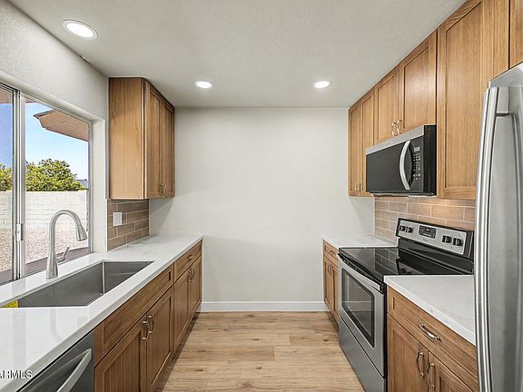 3rd image of 10608 W GULF HILLS Drive