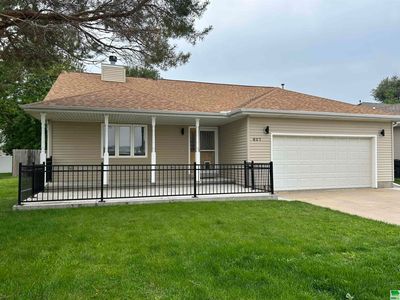 627 Lakeview Dr, Mccook Lake, SD, 57049
