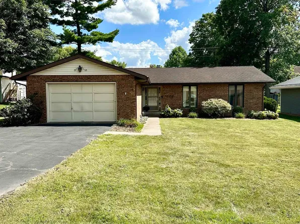 1208 Washington St, Covington, IN 47932