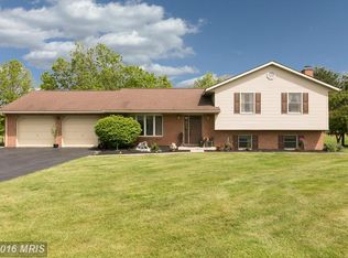 9632 Cafoxa Dr, Williamsport, MD 21795