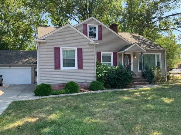 1669 Columbia Rd, Westlake, OH 44145