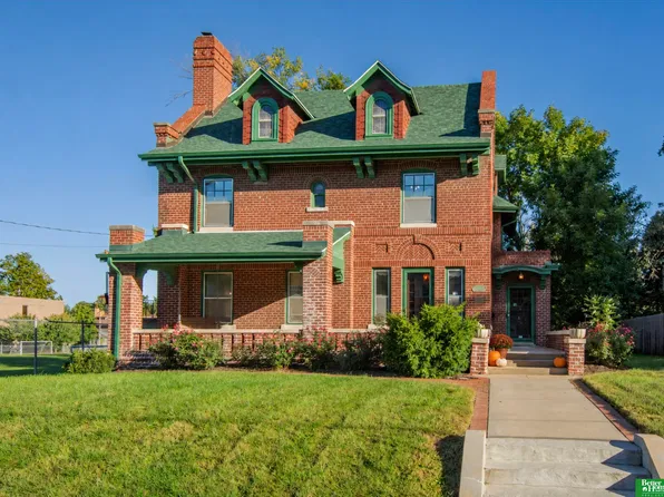 3826 Webster St, Omaha, NE 68131
