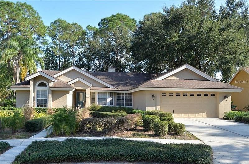 Welcome home to 8236 Riviera Shore Court!