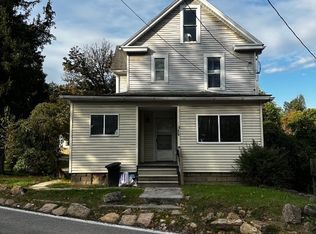 829 Stewart St, Morgantown, WV 26505