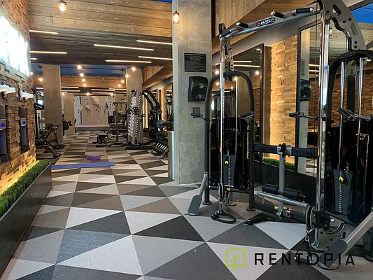 Rented by The KCI Group | media 38