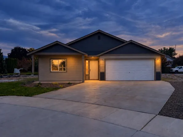 425 N Garvin Ct, Greenacres, WA 99016