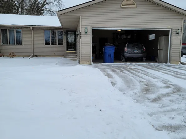 121 Danforth Ave N, Red Wing, MN 55066