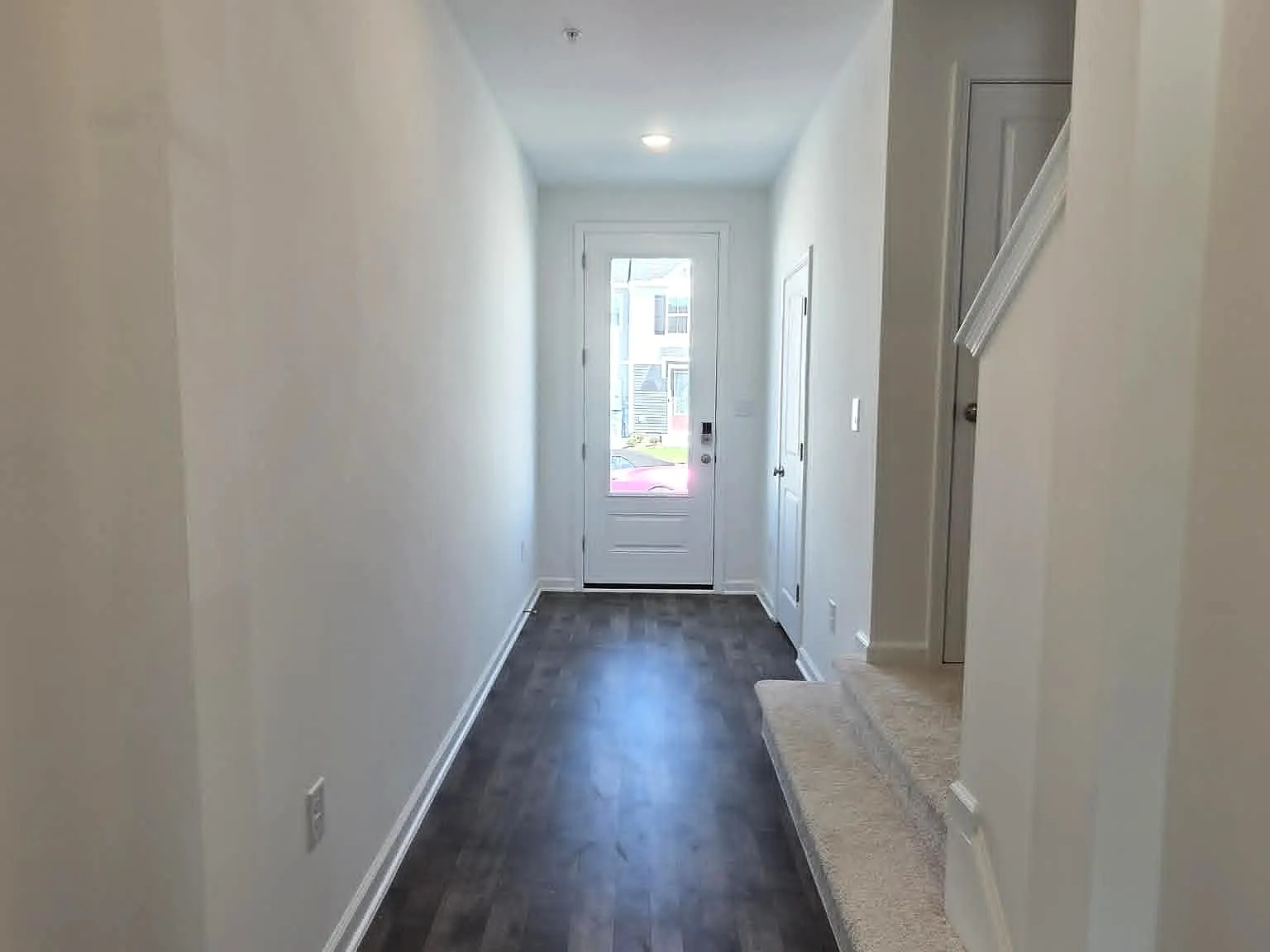222 Clement Loop - 1 — Photo 4