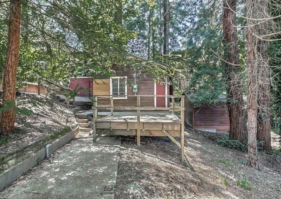 1st image of 815 Encino Dr