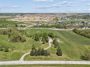 21900 Angus Rd, Gretna, NE 68028