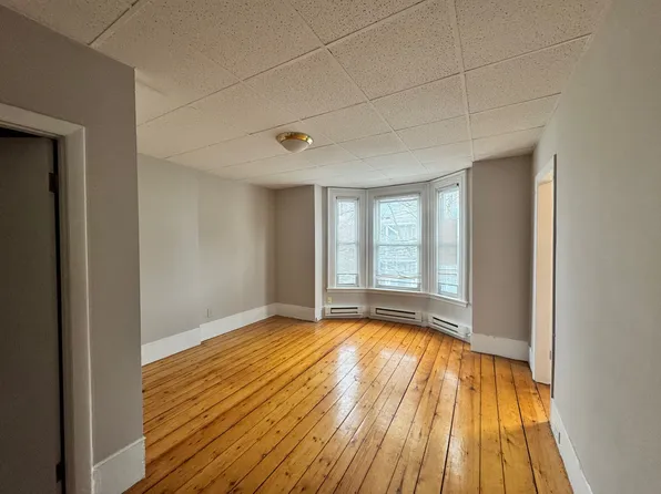 9 School St, Somerville, MA