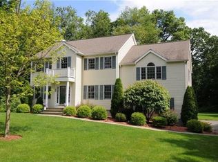 87 Ponus Ave, Norwalk, CT 06850