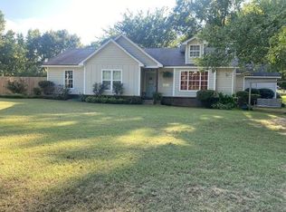 401 Faulkner Heights Dr, Atoka, TN 38004