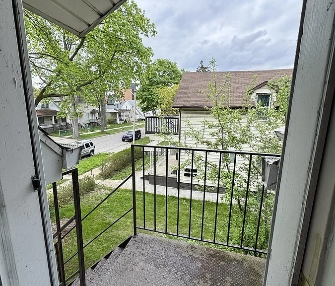 464 Janette Ave #2 — Photo 9