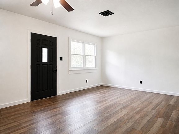 5th image of 2727/2729 Kingston Dr
