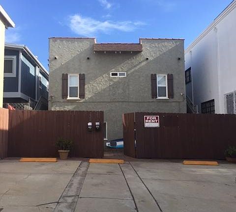 2nd image of 230 21st St