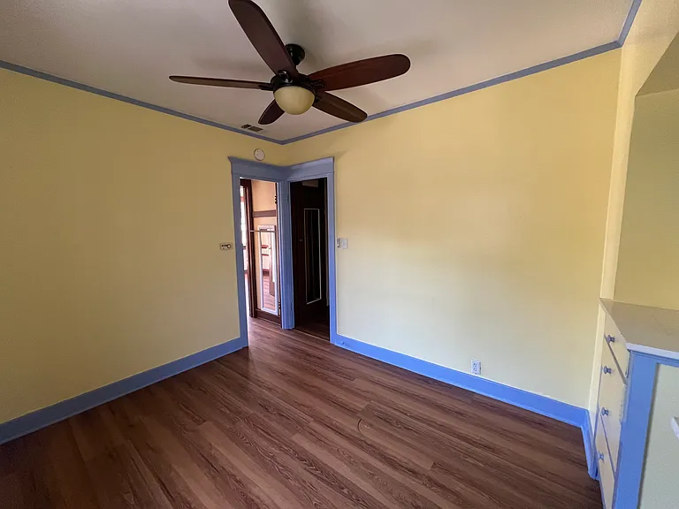 716 Stanley Ave — Photo 12