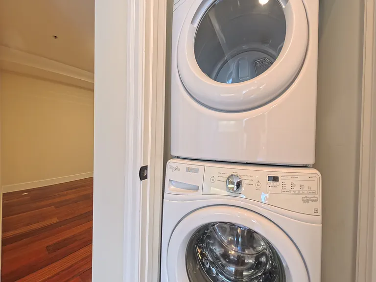 1840 Golden Gate Ave #A — Photo 18