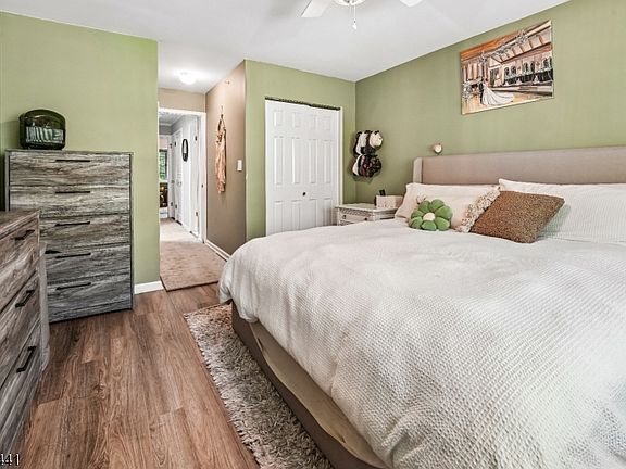 4th image of 705 Thoreau Ct #705