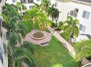 9837 Meadow Field Cir, Tampa, FL 33626