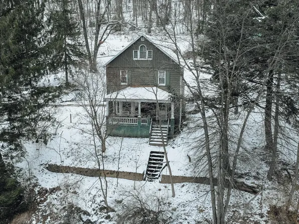 1810 Delaware Ave, Renovo, PA 17764