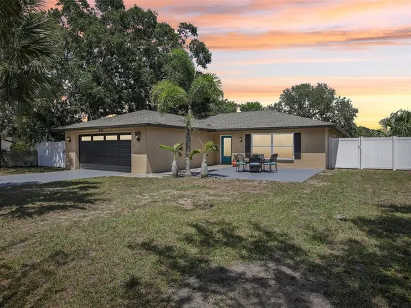 911 S Florida Ave, Tarpon Springs, FL 34689