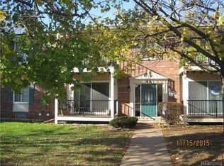 12060 Ina Dr, Sterling Heights, MI