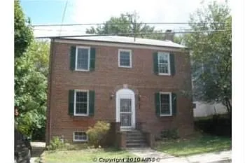 4225 34th St photo 1