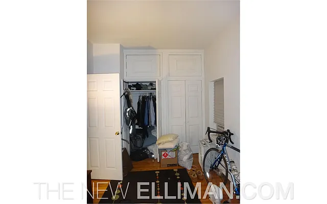 Rented by Douglas Elliman | media 18