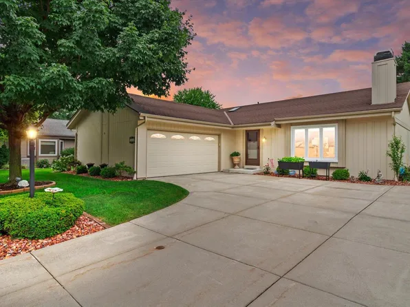 3624 West Honey Tree LANE, Greenfield, WI 53221