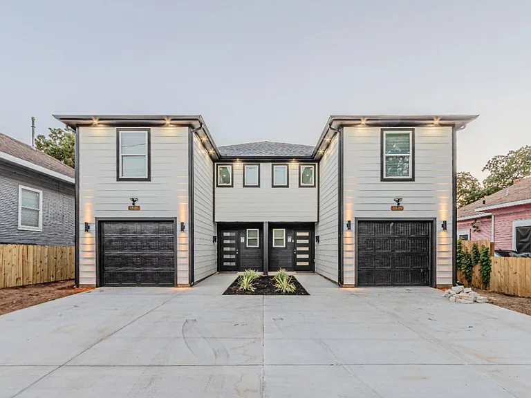 3513 Cleveland St — Photo 1