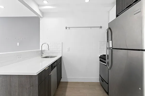 Rented by Corcoran | media 15